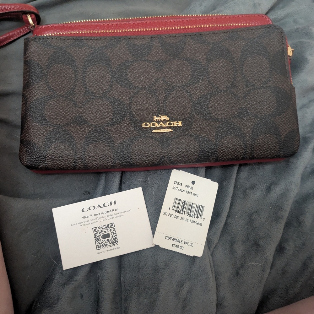 Used Once , Coach Wallet, Perfect Condition